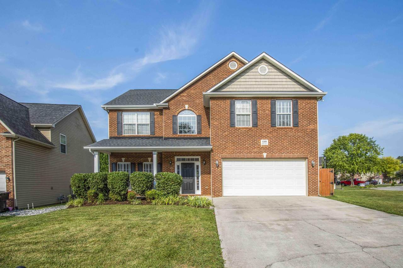 1508 Crescent Oaks Lane - Photo 1