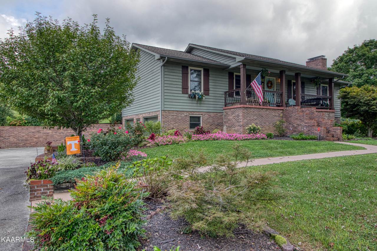 2611 Tipton Station Rd - Photo 1