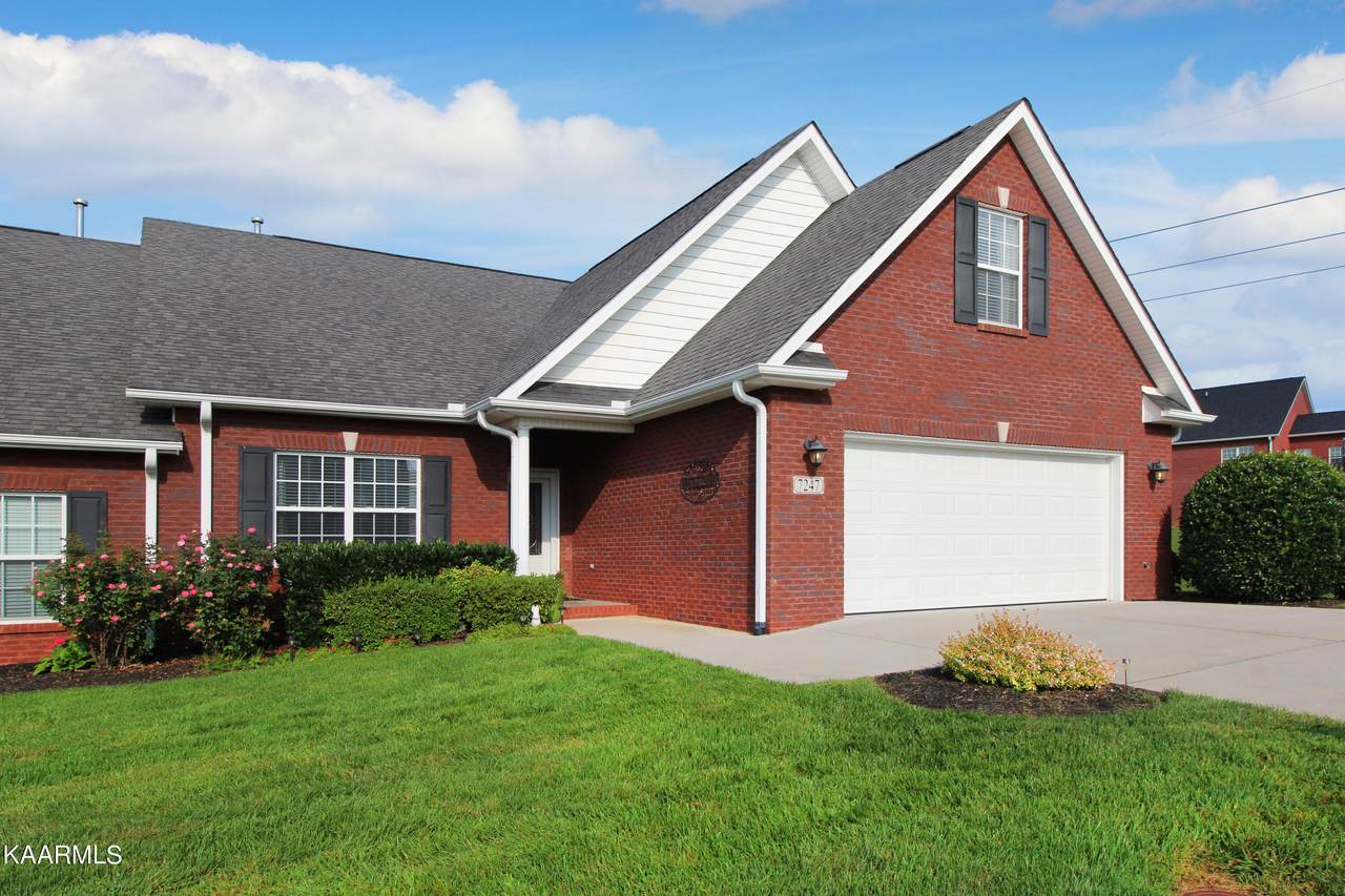 7247 Alysha Vineyard Way - Photo 1