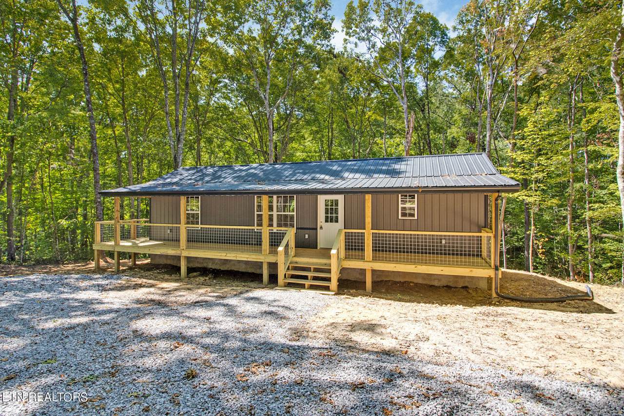 152 Northwood Drive - Photo 1