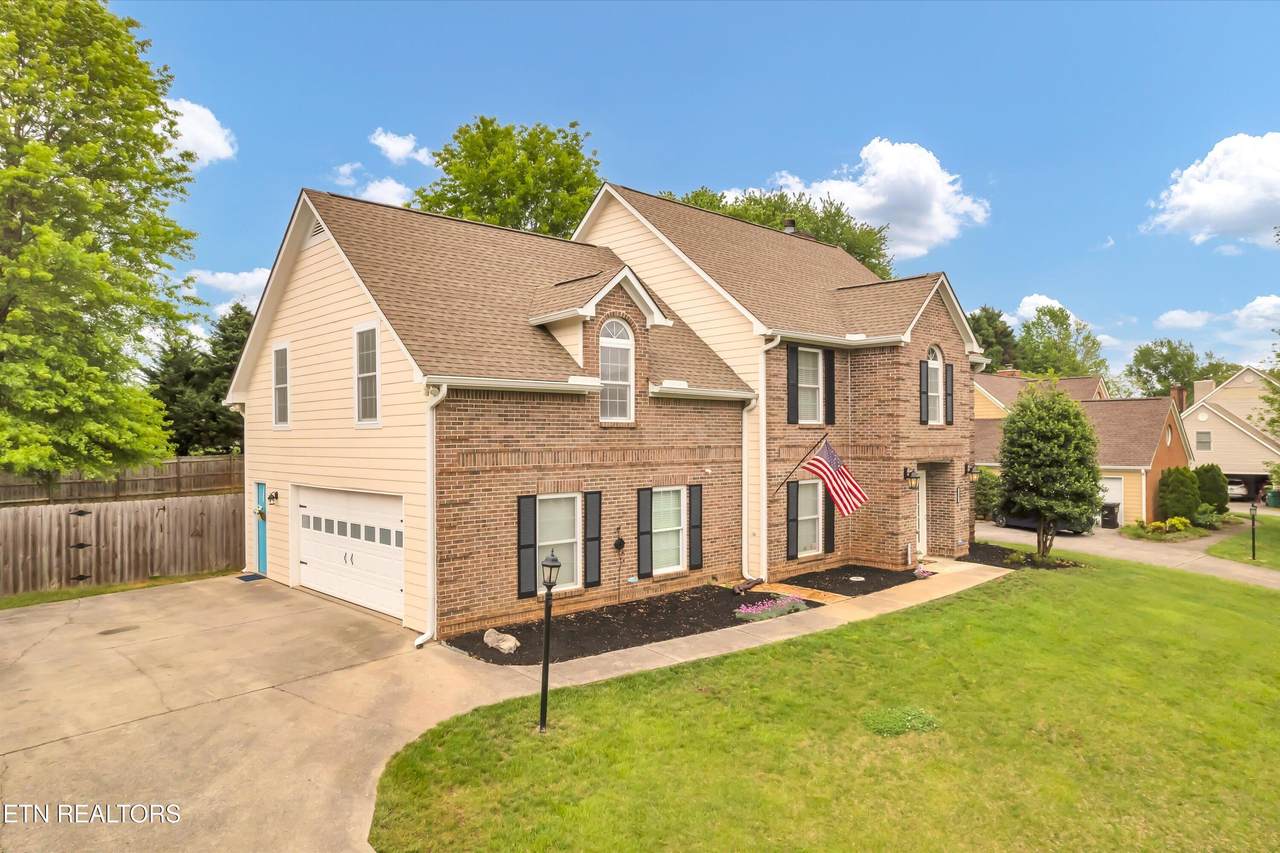 2332 Brighton Farms Blvd - Photo 1