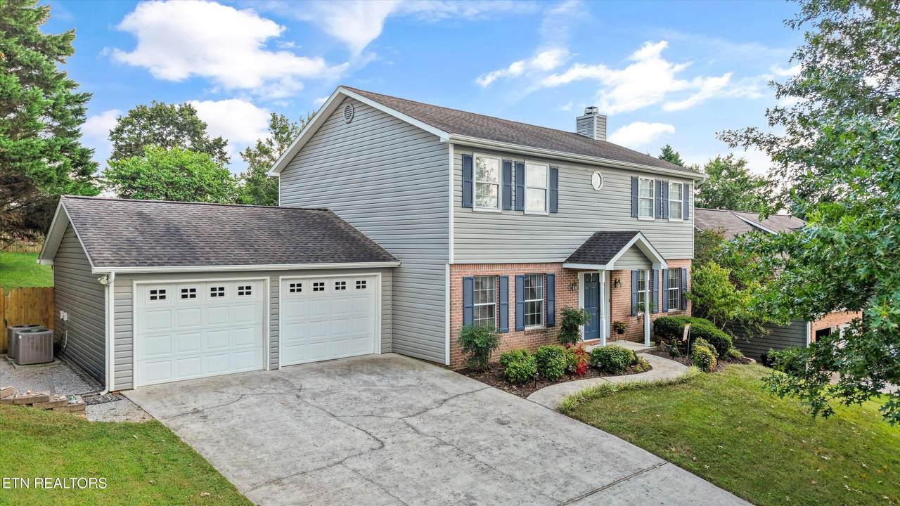 8022 Maple Run Lane - Photo 1