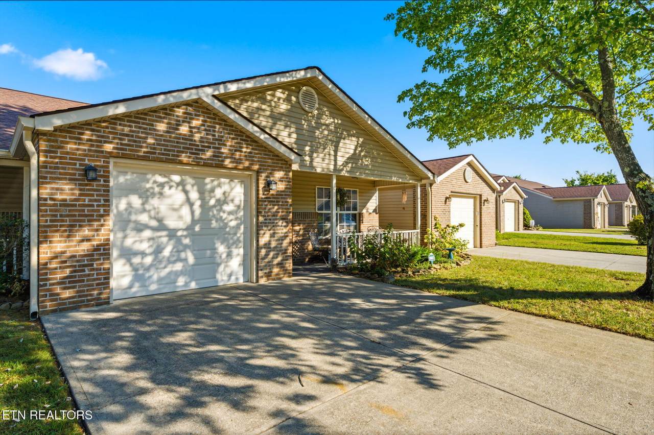 10017 Gate Post Way - Photo 1
