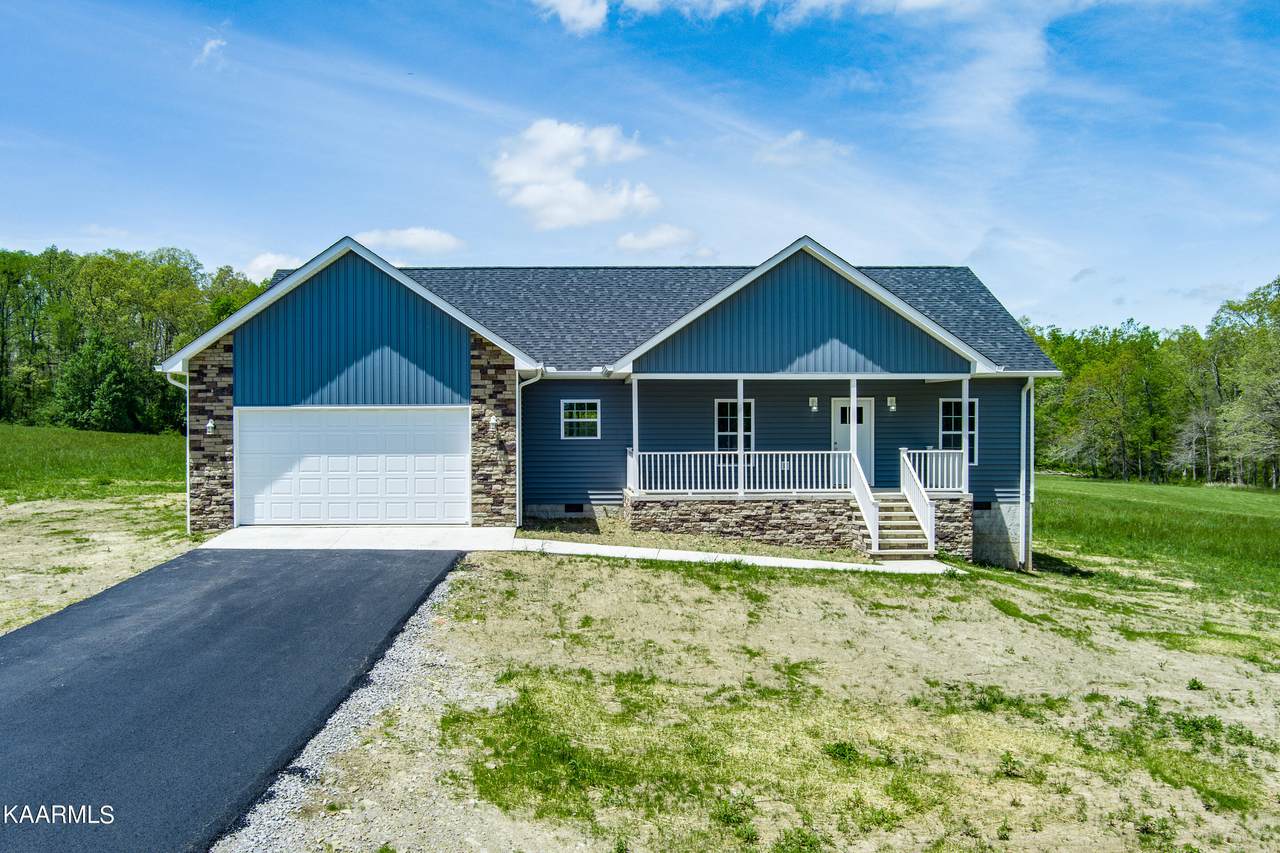 209 Adams Creek Rd - Photo 1