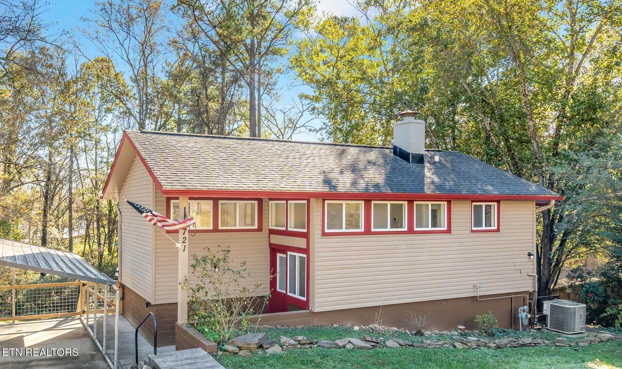 721 Florida Ave - Photo 1