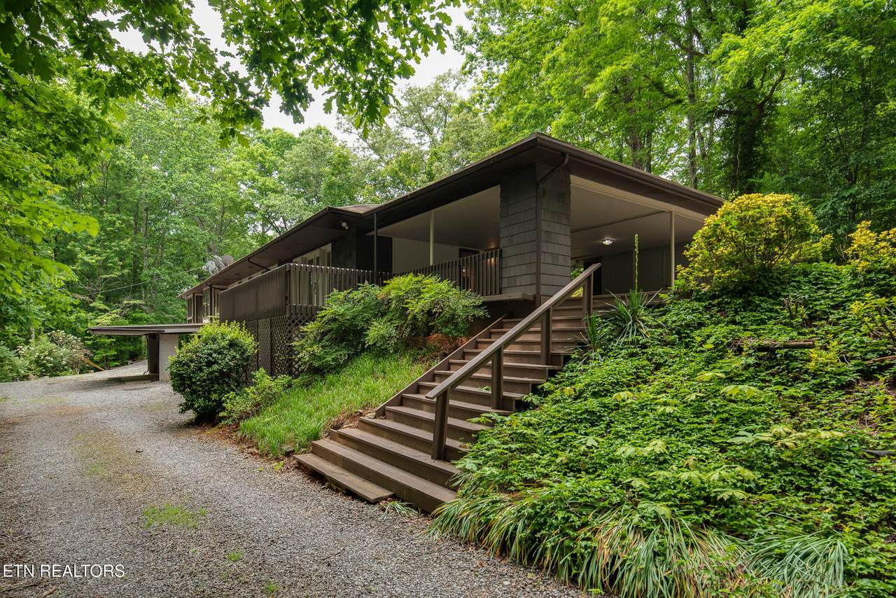 123 Manor Rd - Photo 1