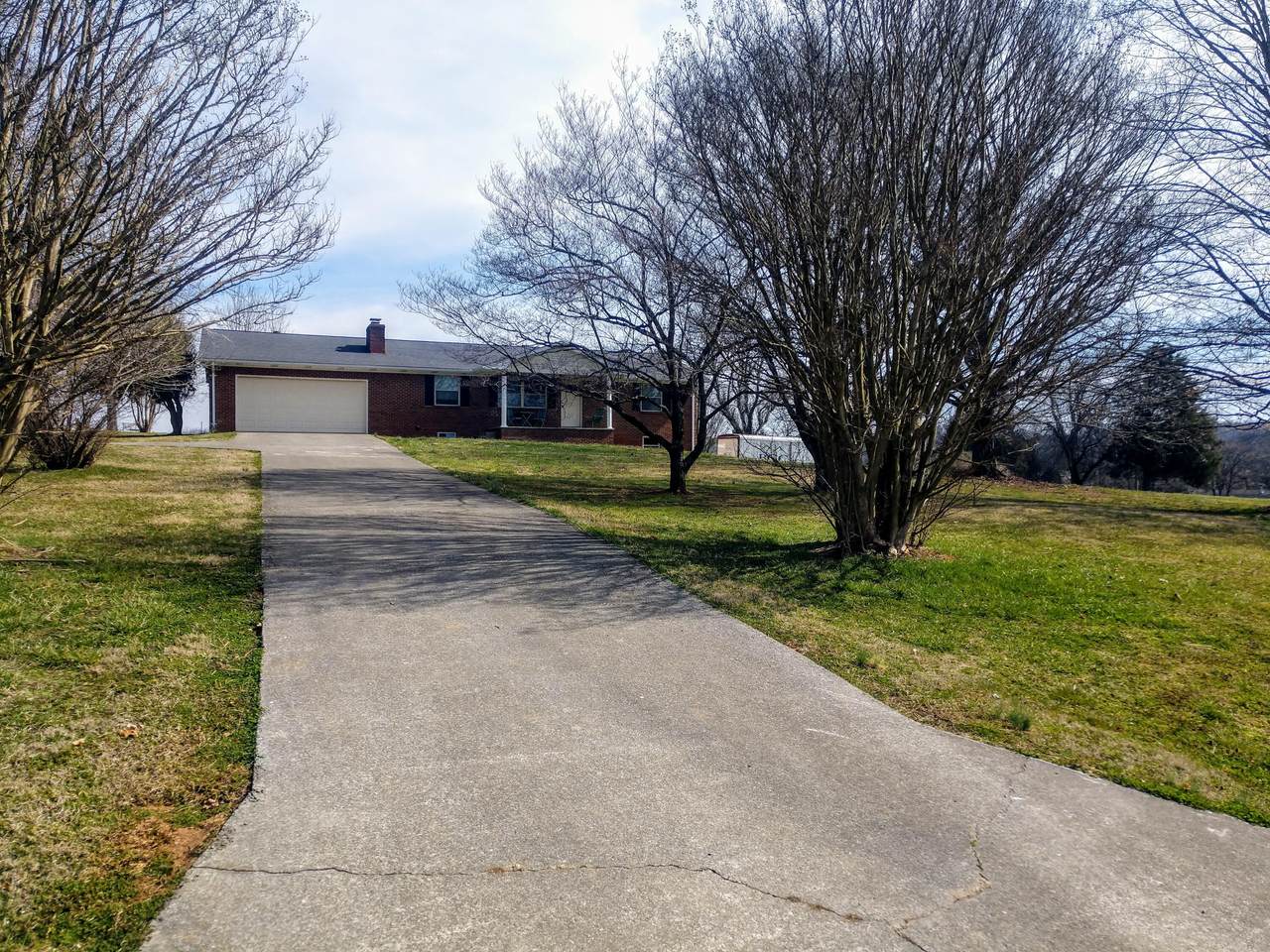 708 Binfield Rd - Photo 1