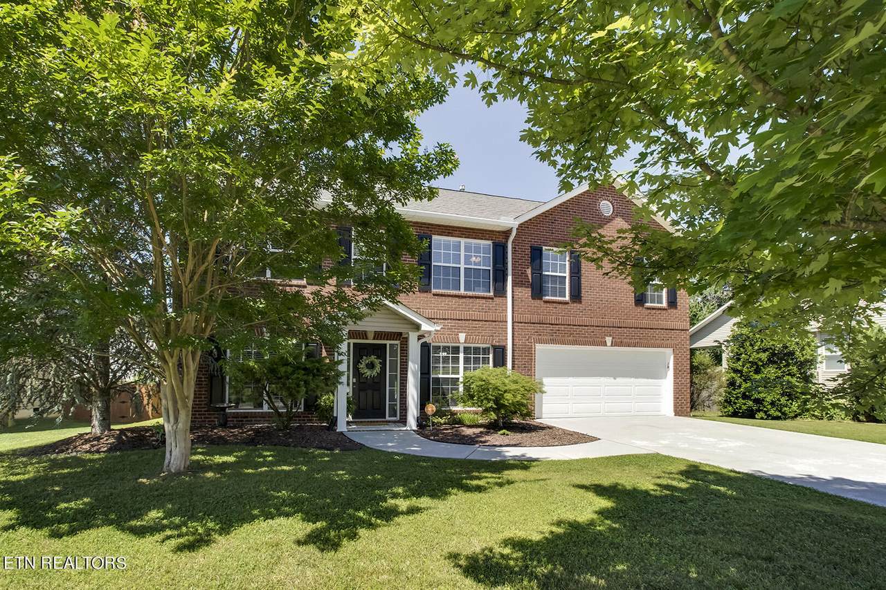 1028 Garnet Hill Drive - Photo 1
