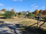 722 Auburn Drive - Photo 2
