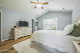 1033 Woullard Way - Photo 16