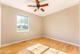 1023 Meek St - Photo 8
