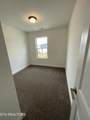 8833 Chapman Trace Way - Photo 14
