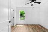 820 Oldham Ave - Photo 20