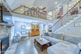 2023 Legacy Lane - Photo 10