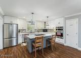 7049 Hunters Tr - Photo 10