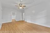 2714 Summit Ave - Photo 11