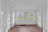 2714 Summit Ave - Photo 18