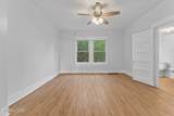 2714 Summit Ave - Photo 19