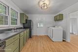 2714 Summit Ave - Photo 26