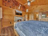 1876 Billard Way - Photo 33