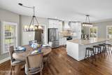 204 Hampton Court - Photo 10