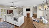 204 Hampton Court - Photo 11