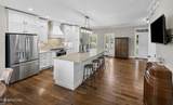 204 Hampton Court - Photo 9