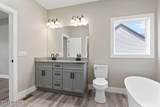 1288 Duck Pond Rd - Photo 22