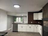127 Carlyle Ave - Photo 8