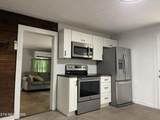 127 Carlyle Ave - Photo 9