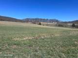 1094 Parkey Hollow Rd - Photo 11