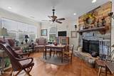 942 Palace Rd - Photo 13