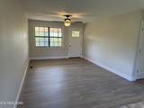 1315 Eugene St - Photo 17