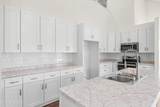 102 Huntington Blvd - Photo 14