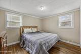 5704 Scott Hwy - Photo 11