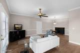1099 Brentwood Way - Photo 9