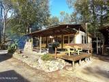 7915 Carnes Rd - Photo 12