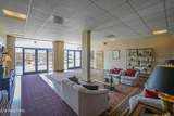 106 Regal Tower - Photo 27