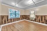 558/560 W Outer Drive - Photo 19