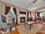8135 Robins Nest Lane - Photo 3