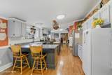 8123 Hall Rd - Photo 12