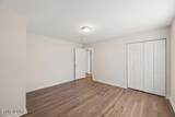 2027 Silverbrook Drive - Photo 18