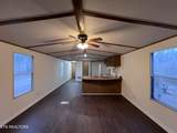 166 Maynard Ave - Photo 6