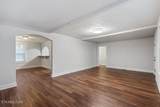 300 Oak St - Photo 12