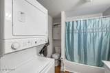 300 Oak St - Photo 22