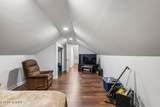 300 Oak St - Photo 28