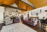 835 Perry Drive - Photo 10