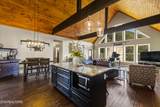 835 Perry Drive - Photo 14