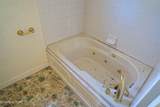 2839 Woodbine Ave - Photo 16