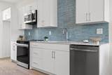 113 E Oldham - Photo 16